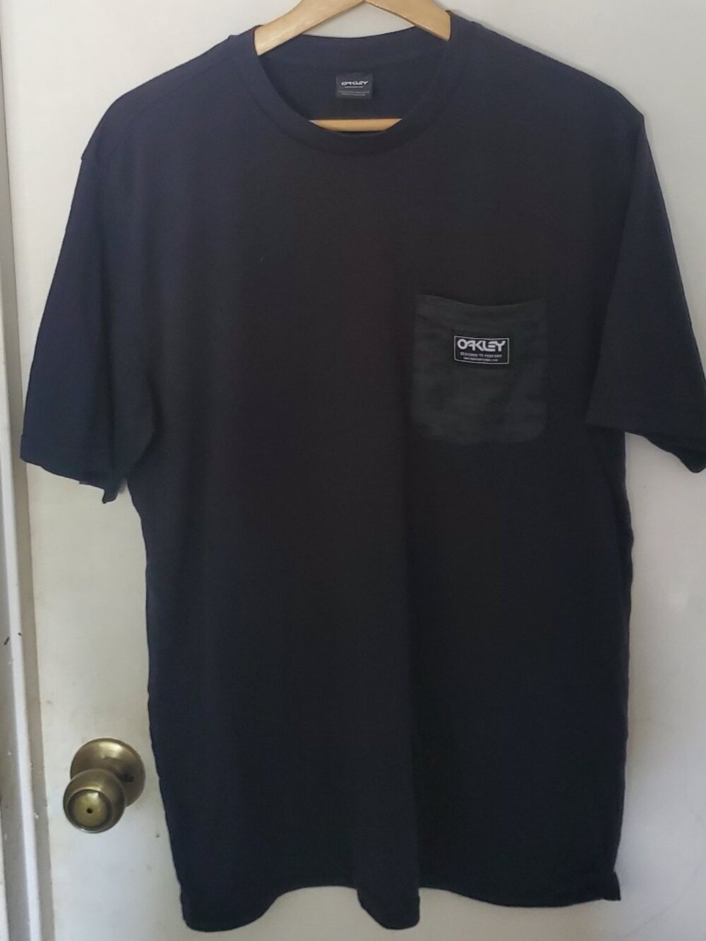 Oakley Classic B1B Pocket T-Shirt Men's Size XL